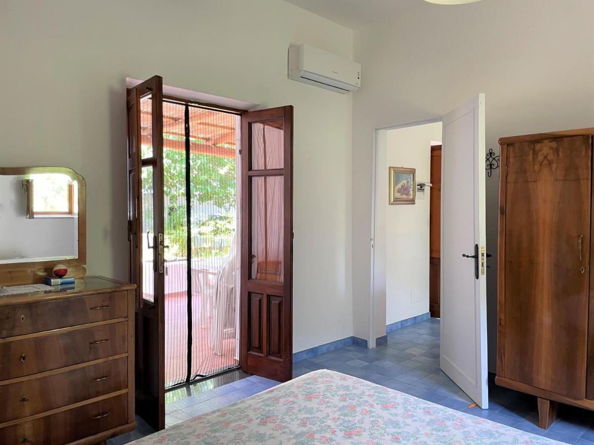 Casa Bouganville Pollara Esterno foto